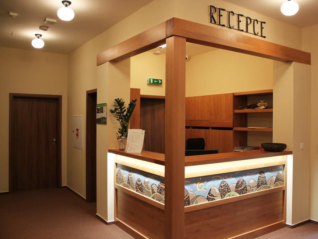 Hotel Toc Lipová-lázně Esterno foto